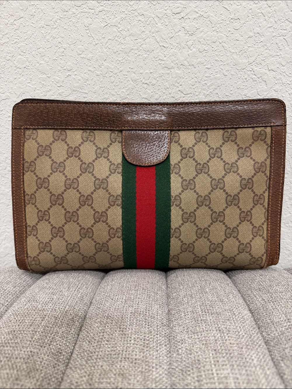 Gucci Beige GG Supreme Canvas Pouch with Green and Red Web Stripe